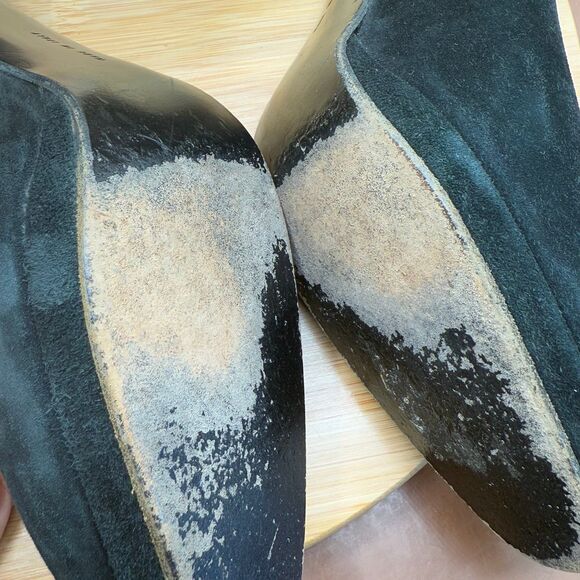 Salvatore Ferragamo Black Suede Platform Block Heel Pumps Size 9 AA - Picture 10 of 11